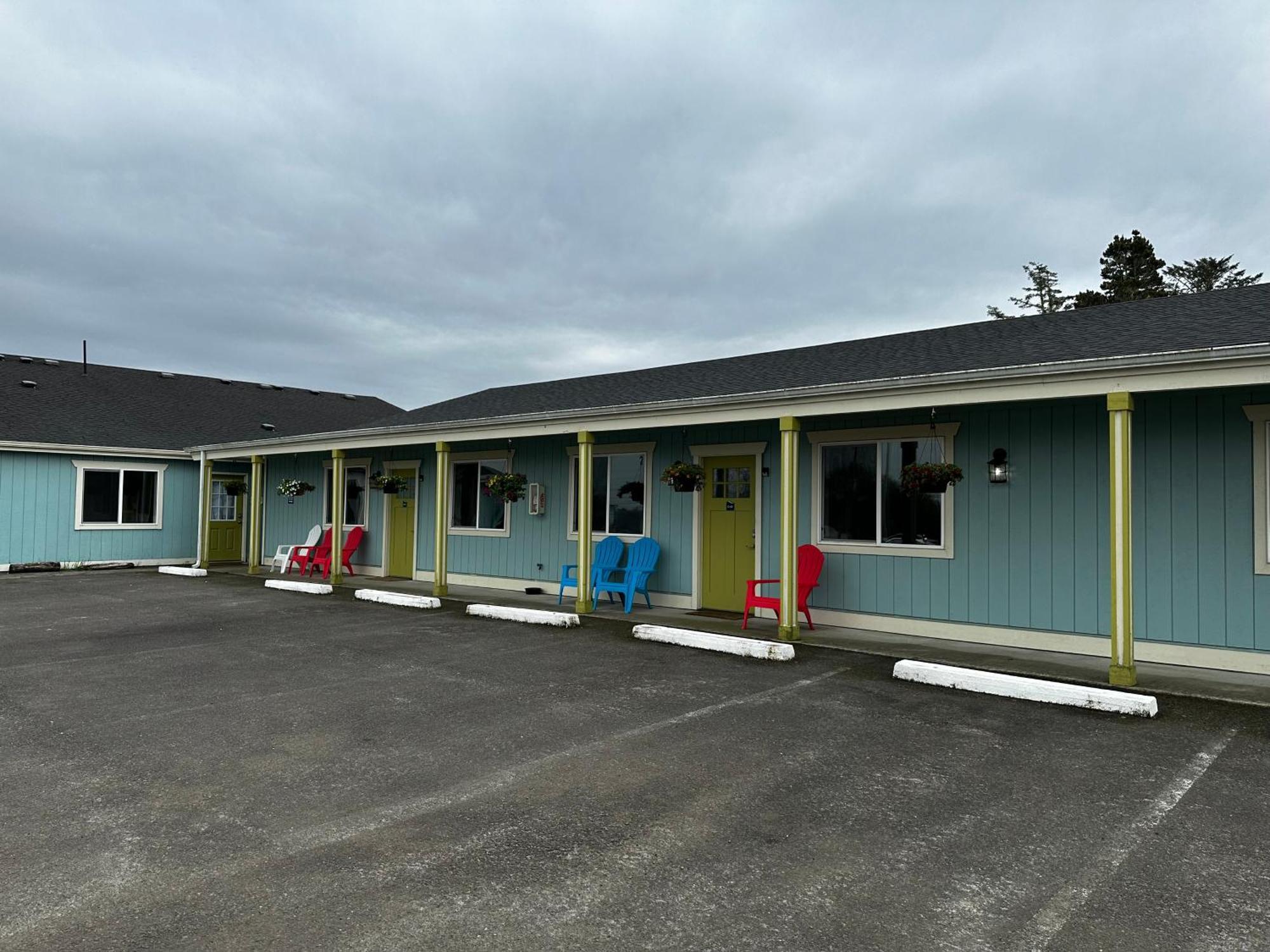 Coastal Inn And Suites Long Beach Exterior foto