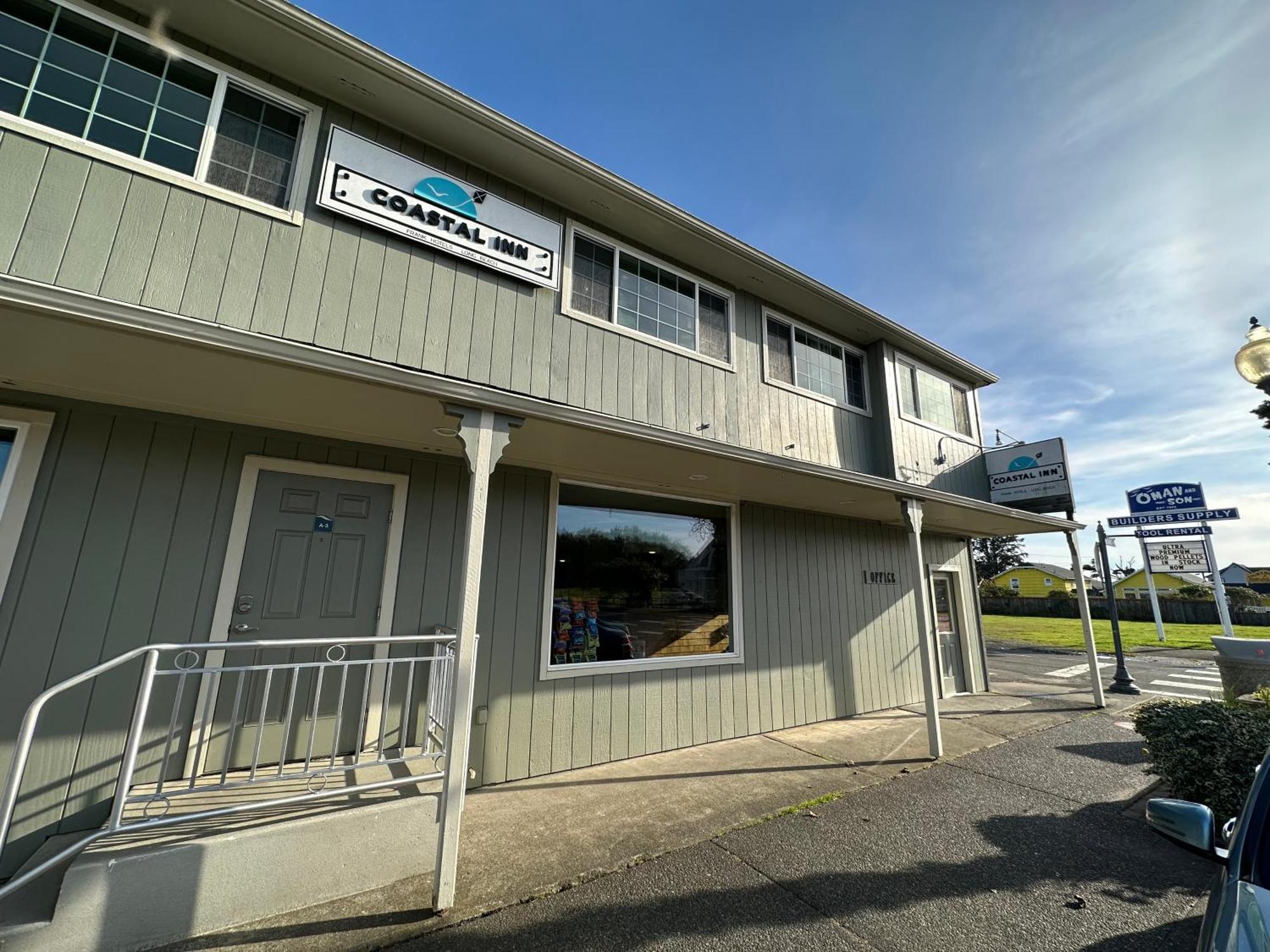 Coastal Inn And Suites Long Beach Exterior foto